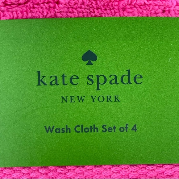 Kate Spade set of 4 Washcloths Vivid Snapdragon Fuchsia Pink NWT - Picture 3 of 6